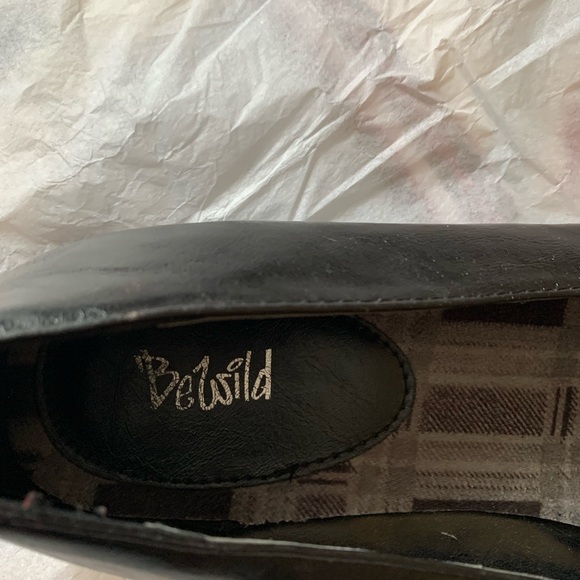 🍉 Be wild ballet flats, rounded toe, ornamental buckle, GUC, 7.5, black - Picture 2 of 10